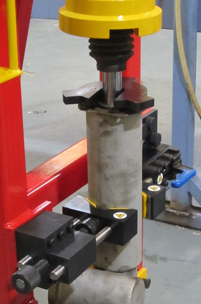 Shock Absorber with Drive Adaptor in position